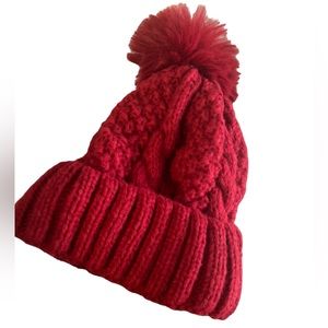 NWB - Pom Knitted Beanie Fleece Lined
